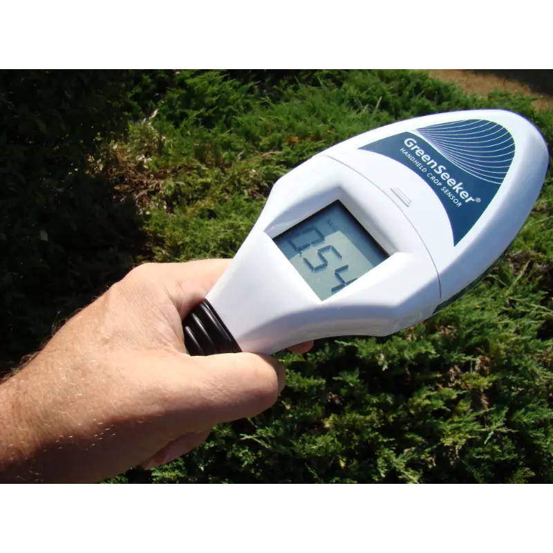 Greenseeker_Handheld_grass_background